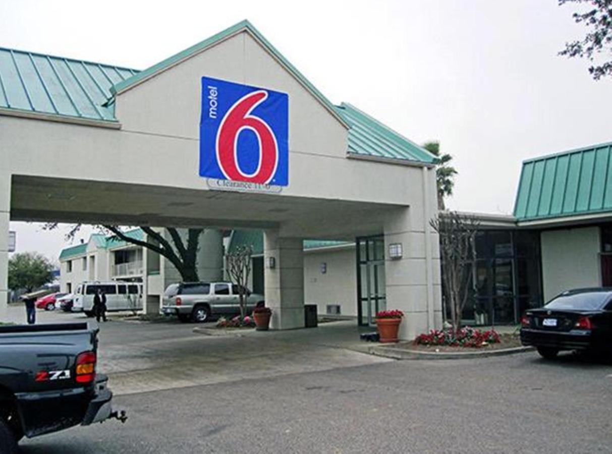 Motel 6-Houston, Tx - East Екстериор снимка