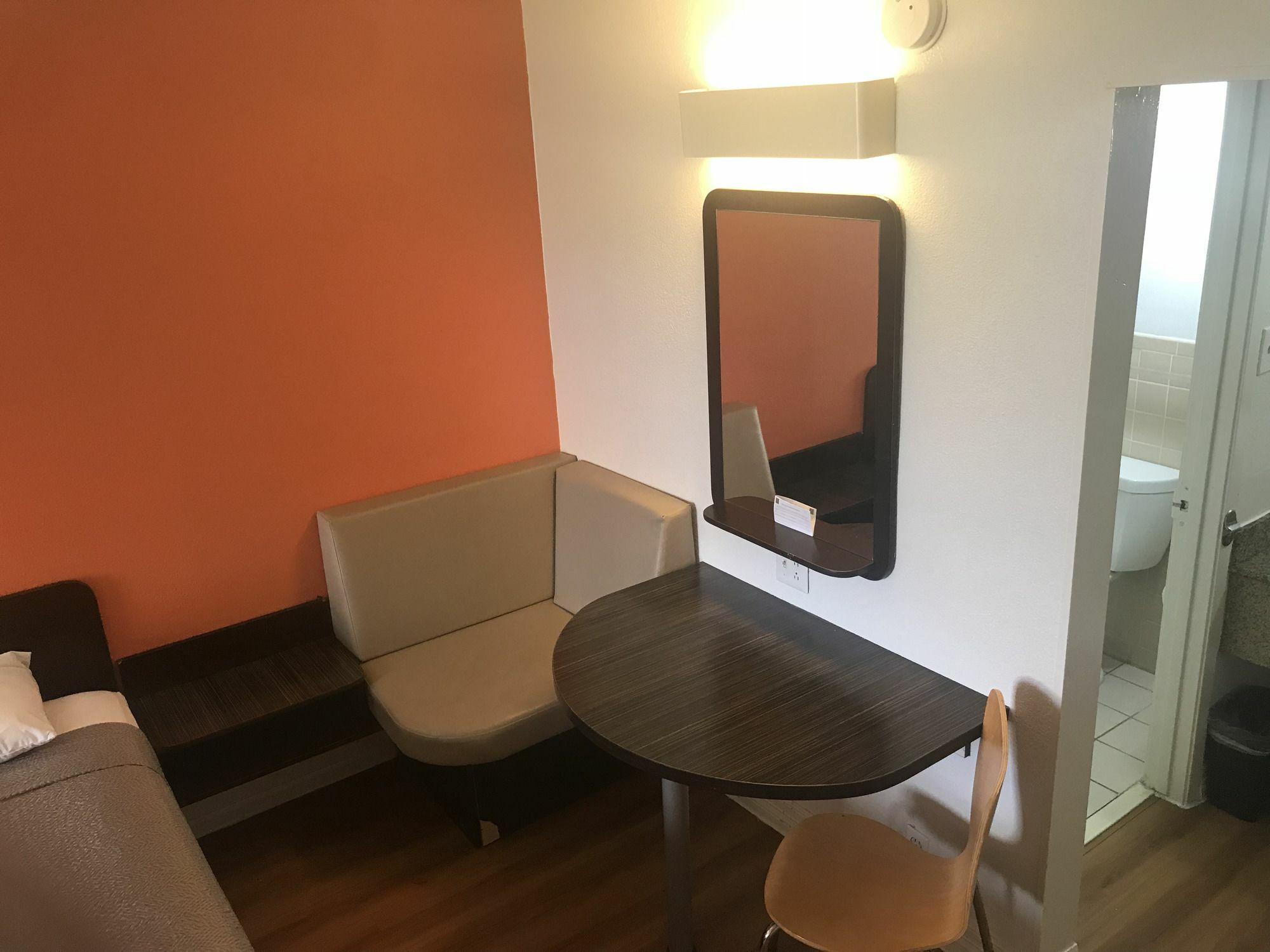 Motel 6-Houston, Tx - East Екстериор снимка
